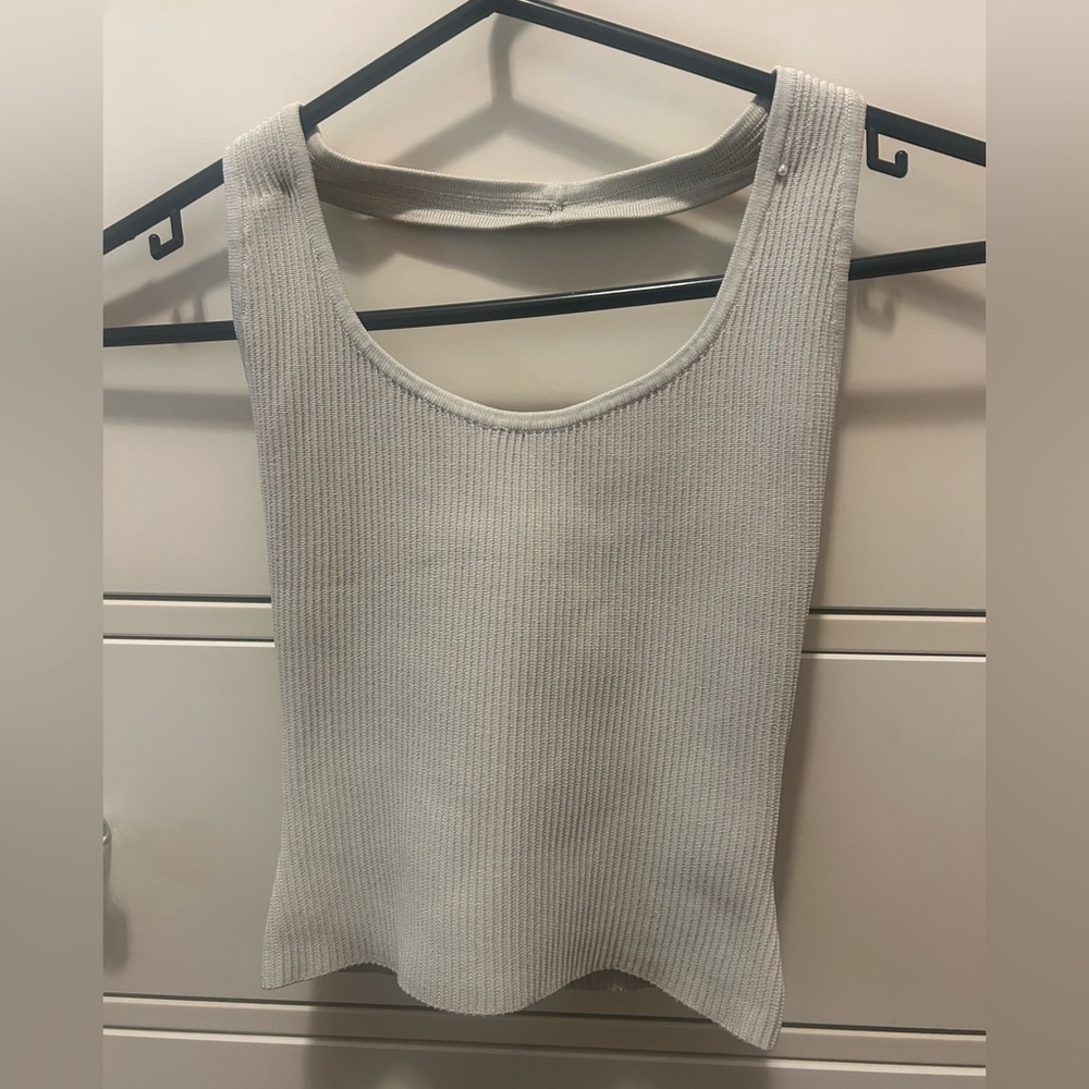 Aritzia Babaton Size XS Worn Once Ribbed Knitted Halter Tank in Cream